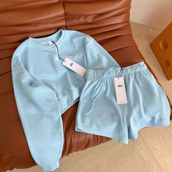 ALO Yoga Tops - ALO Blue Long-Sleeve Top & Shorts Set — Size S